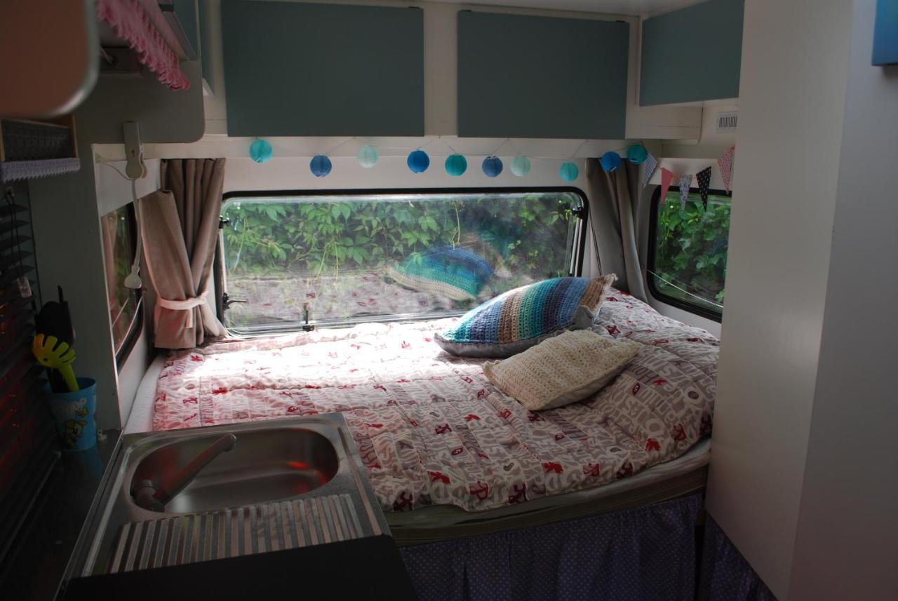 B&B Oeland Caravan "Juf Jansen" Ottoland Exterior foto